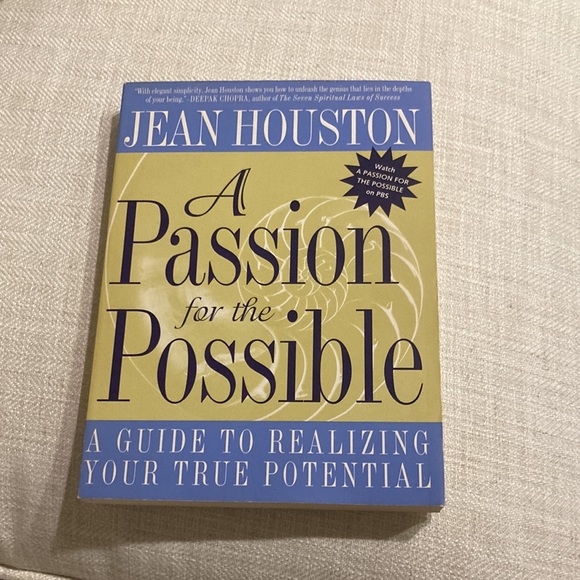 (2) Books - Picture 4 of 5